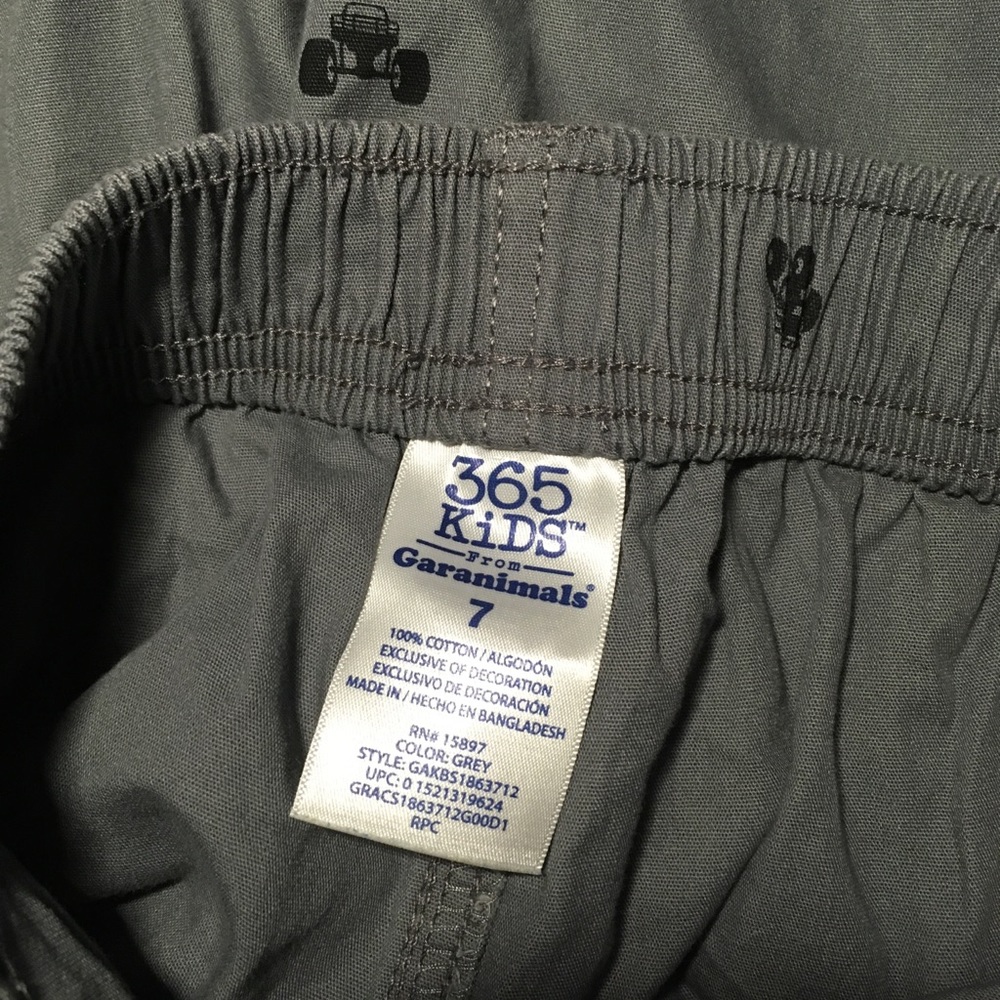 Boys Shorts Size 7 - Picture 5 of 5